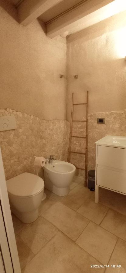 Cozy Suite Centro Cagliari Buitenkant foto